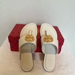 NWOT Tory Burch Benton Band Flat Sandal